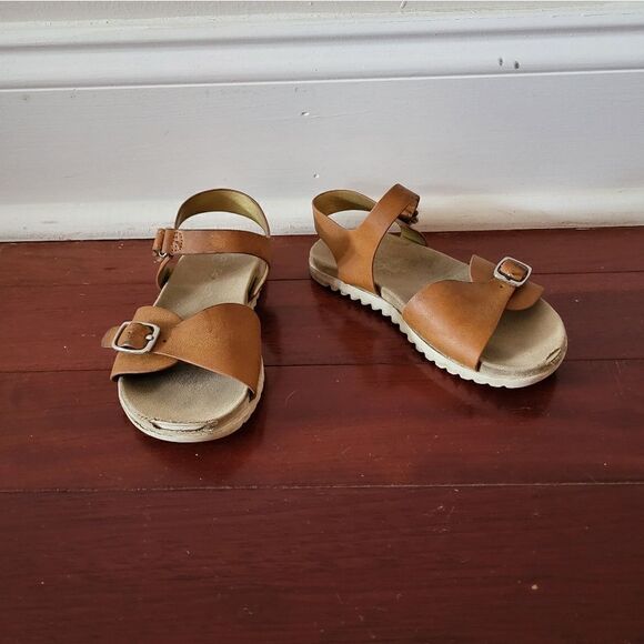 Cat & Jack tan leather toddler girl sandals - Picture 1 of 10